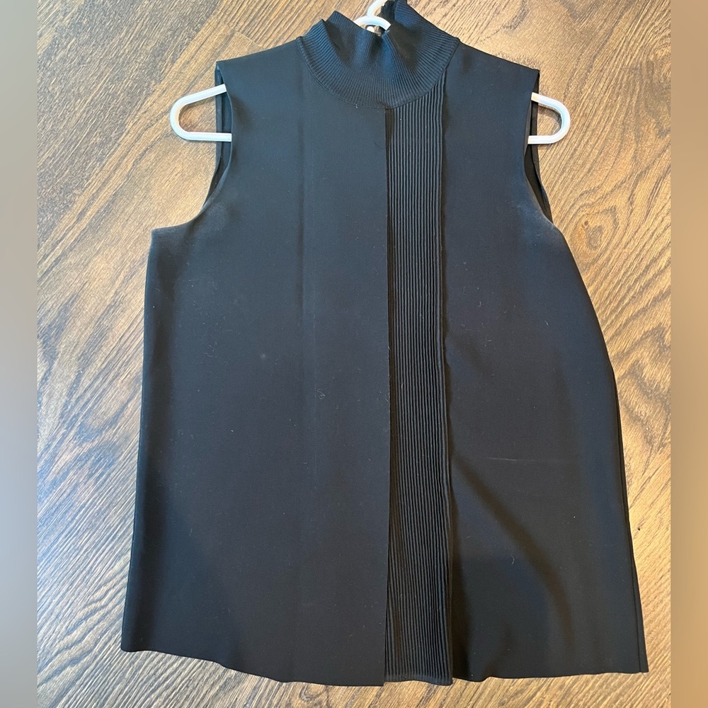 reduced price!!! Vince sleeveless mock neck. 100% polyester